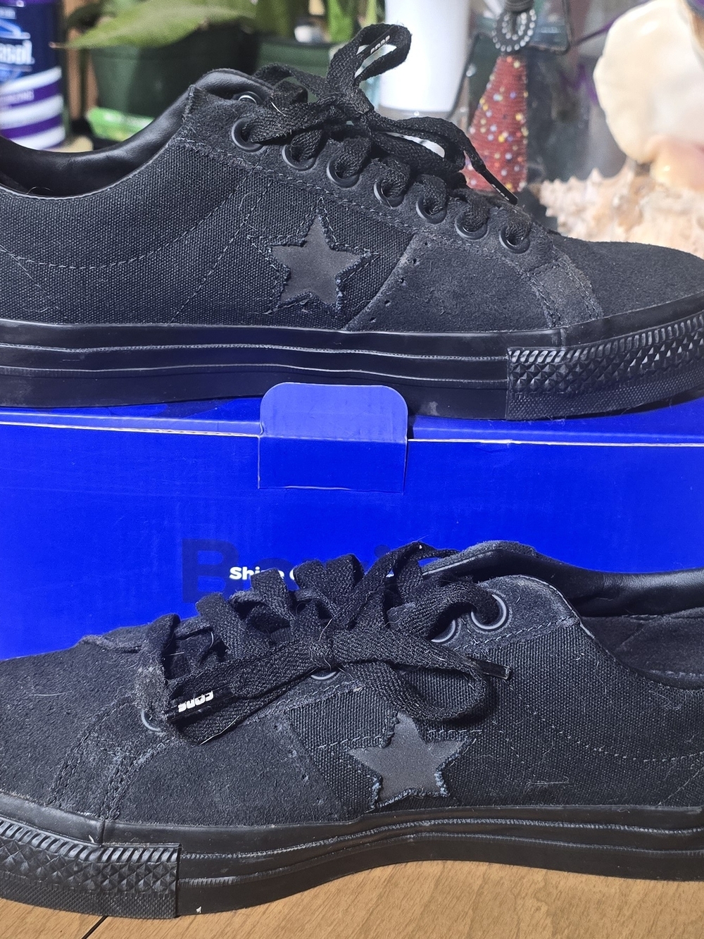 Converse One Star Low Top Sneakers - Black - Men's Size 10